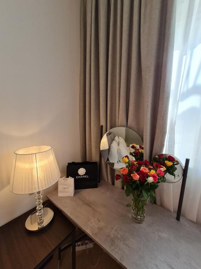 Sole Di Diana Luxury Apartments ペスキエーラ・デル・ガルダ エクステリア 写真