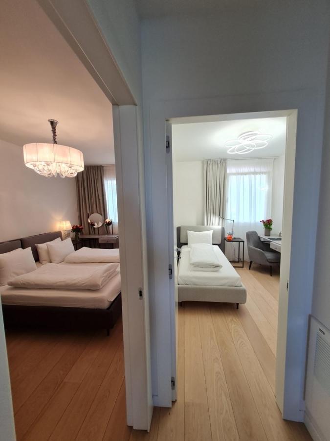 Sole Di Diana Luxury Apartments ペスキエーラ・デル・ガルダ エクステリア 写真